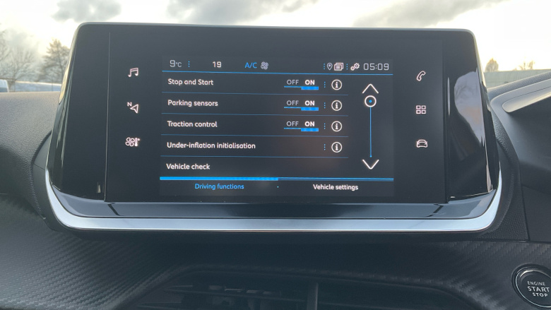 Peugeot 208 1.2 PureTech 100 Allure Premium + 5dr Petrol Hatchback